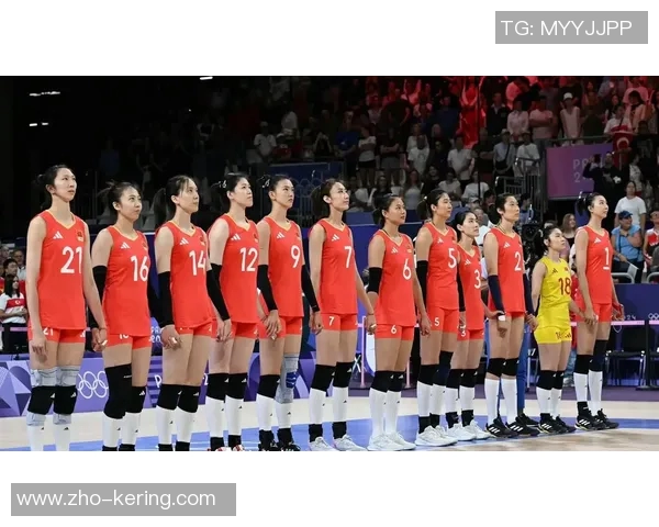 中国女排迎战俄罗斯队全力争胜展现巅峰竞技状态